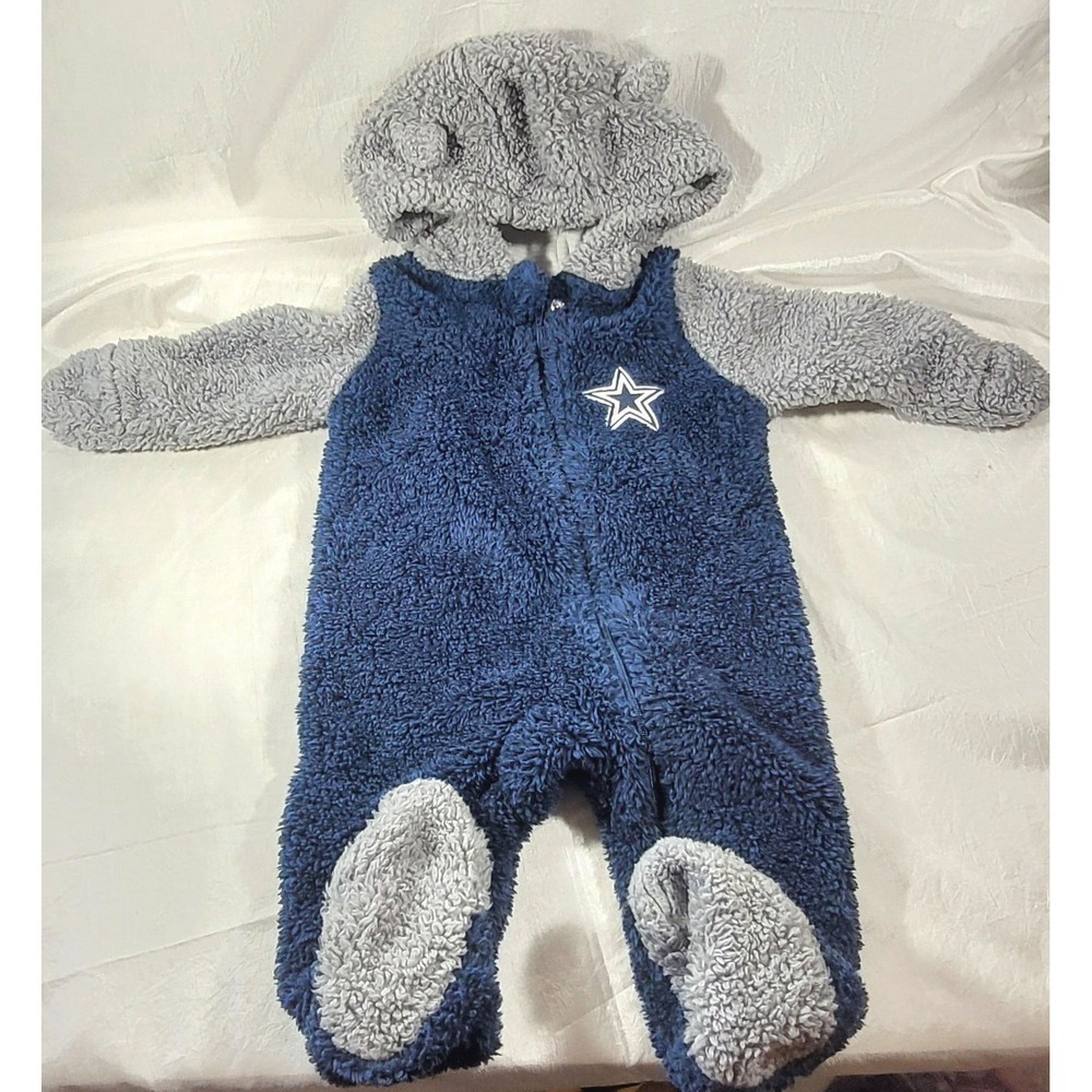 NFL Dallas‎ Cowboys Game Nap Teddy Fleece Sherpa Zip Sleeper Bodysuit - 6-9 MO